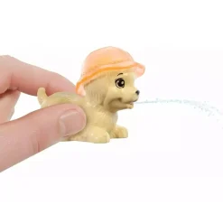 Barbie - Fiesta de cachorros en la piscina