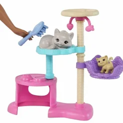 Barbie - Kitty Condo - Muñeca y gatitos