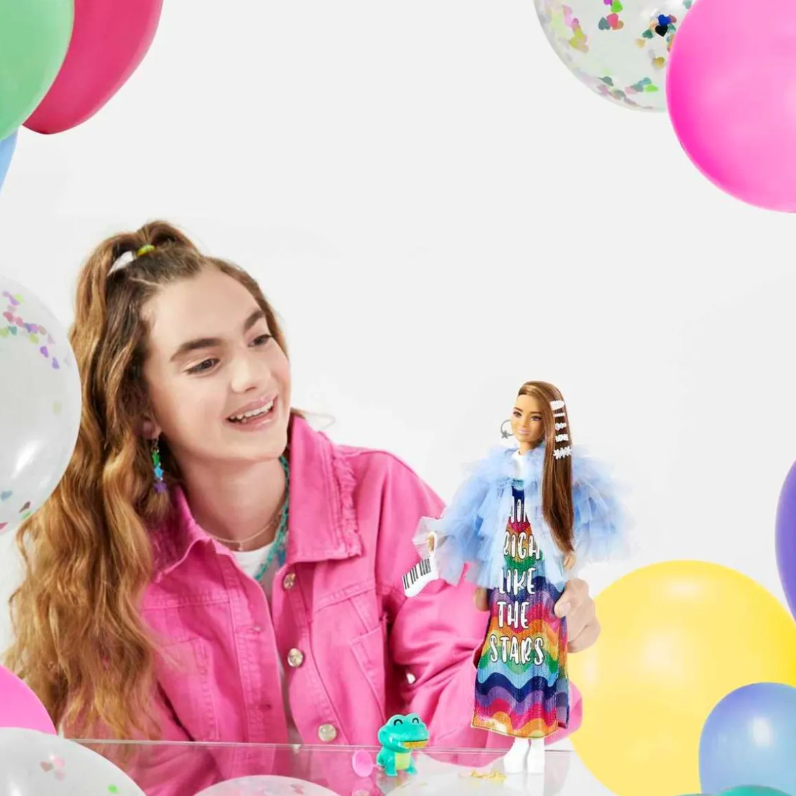 Barbie - Muñeca Extra - Vestido arcoíris