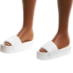 Barbie - Muñeca Fashionista - Camiseta neón leopardo