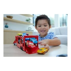 Cars - Camión Mack transporte de coches