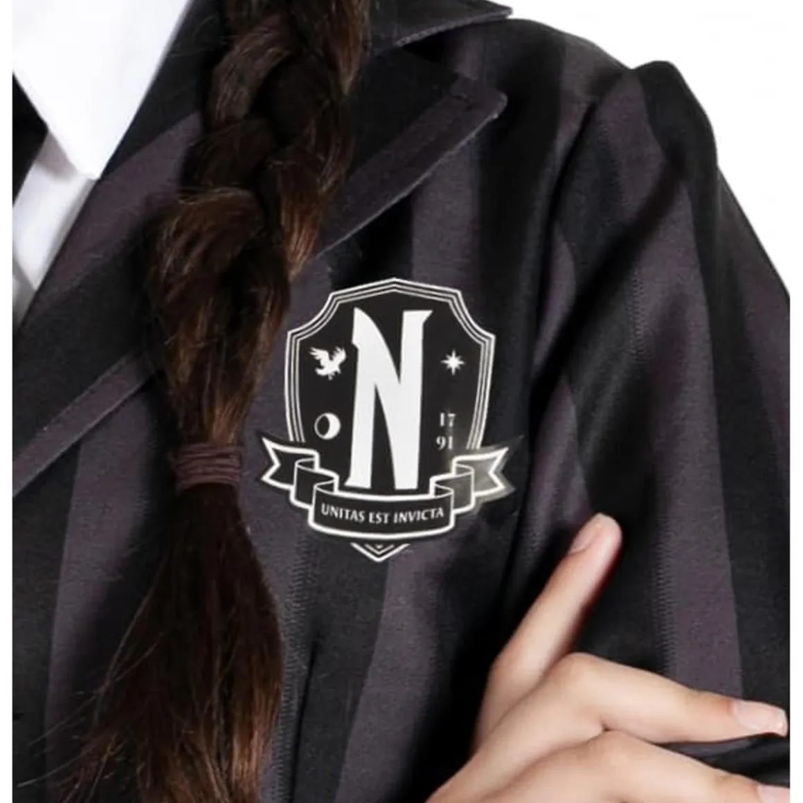 Disfraz uniforme Miércoles con peluca talla M ㅤ