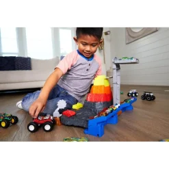 Hot Wheels - Monster Truck Ultimate Crush Yard