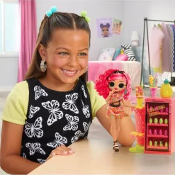 LOL Surprise - OMG Sweet Nails - Pinky Pops Sweet Shop