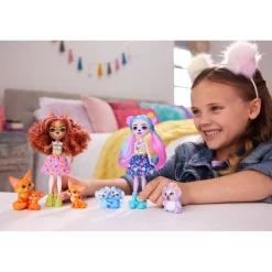 Mattel - Enchantimals - Muñeca Fiesta Encantada con Accesorios ㅤ