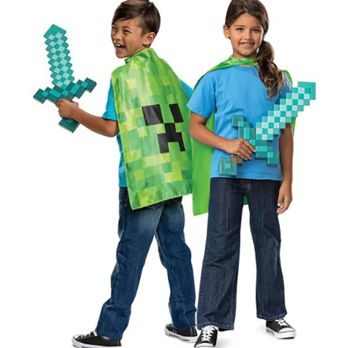 Minecraft - Juguete infantil set de espada y capa