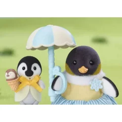 Sylvanian Families - Familia Pingüino: casa de muñecas y paseo familiar