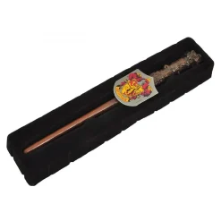 Varita de Harry Potter con escudo de Gryffindor